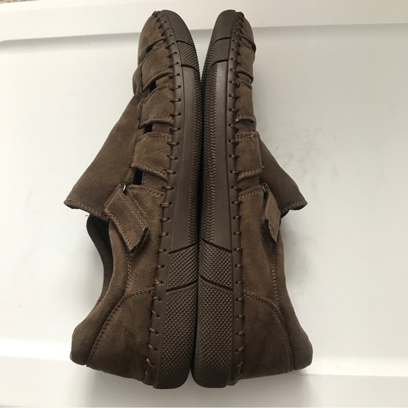 Robert Wayne Xander fisherman brown mens flats - Picture 4 of 7